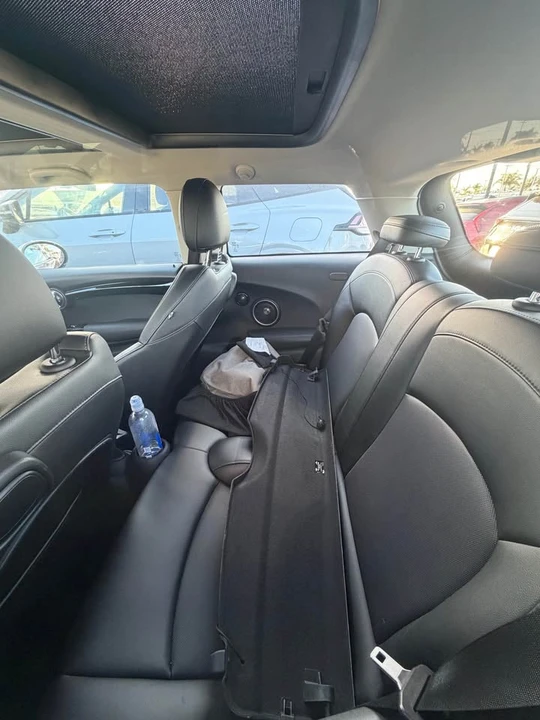 2015 Mini Mini 3rd Gen - Image 6 of 6
