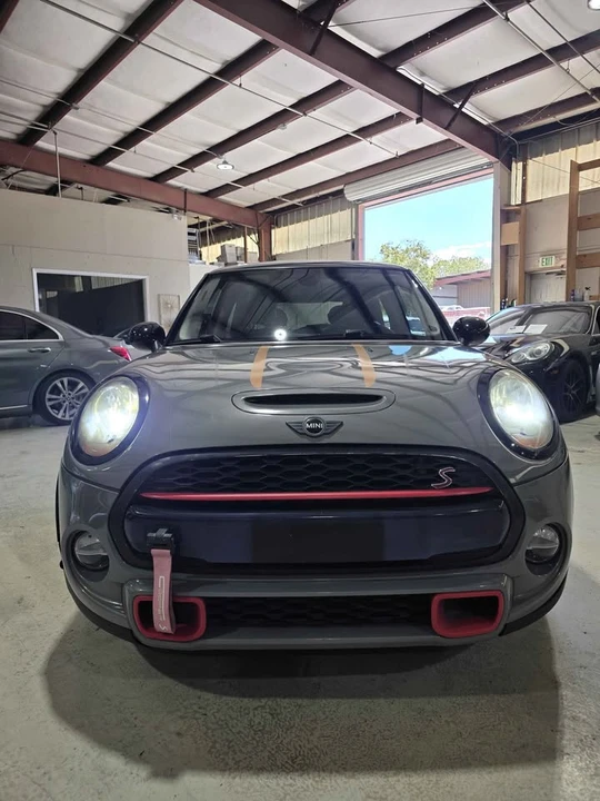 2015 Mini Mini 3rd Gen - Image 2 of 20