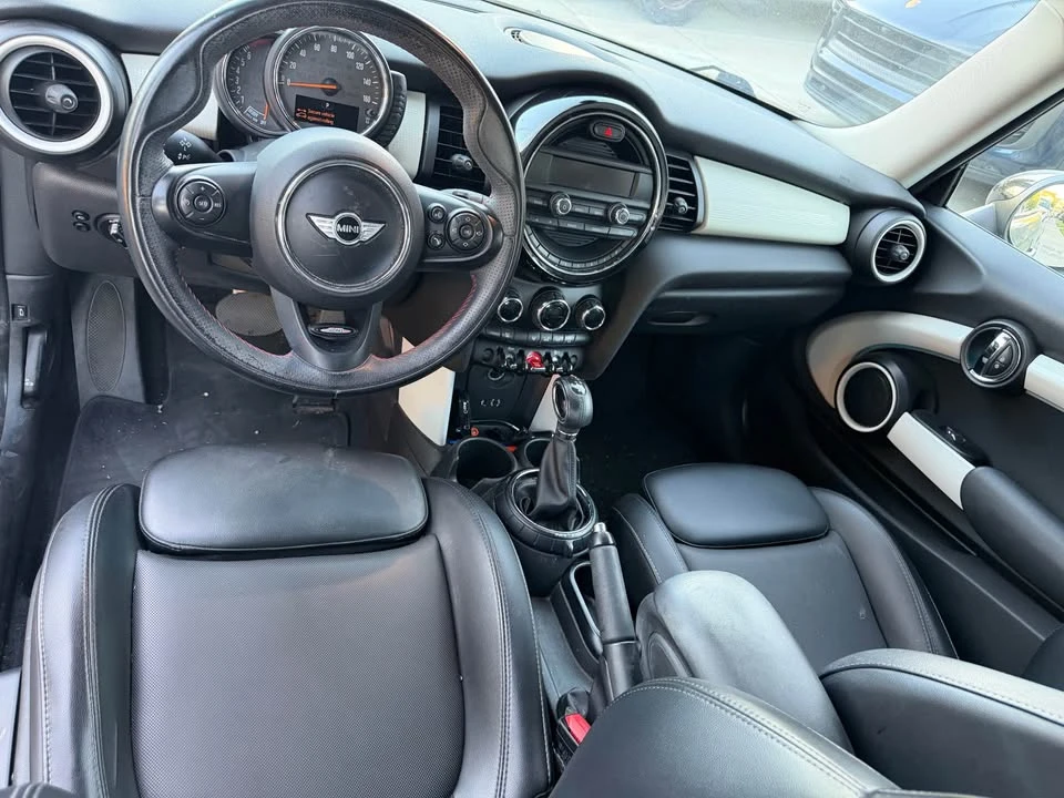 2015 Mini Mini 3rd Gen - Image 8 of 8