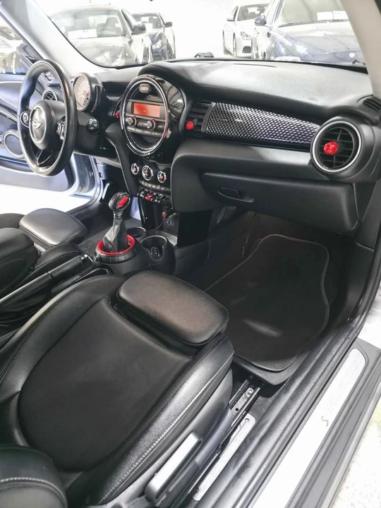 2015 Mini Mini 3rd Gen - Image 15 of 20