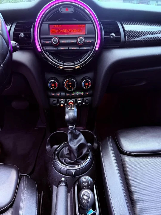 2015 Mini Mini 3rd Gen - Image 9 of 11