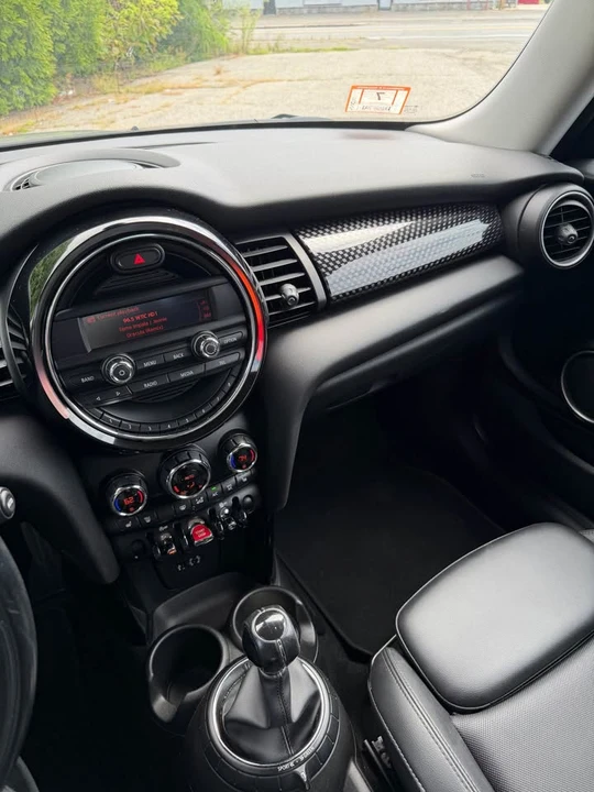 2015 Mini Mini 3rd Gen - Image 9 of 16