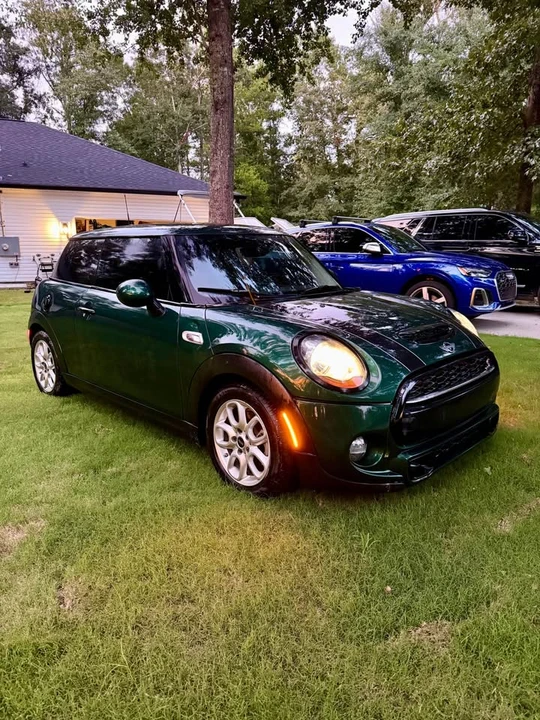 2015 Mini Mini 3rd Gen - Image 2 of 11