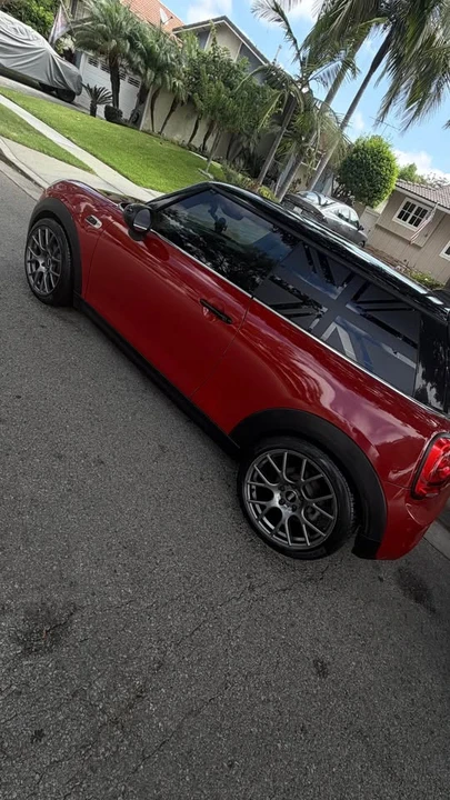 2015 Mini Mini 3rd Gen - Image 3 of 9