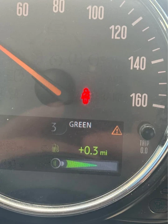 2015 Mini Mini 3rd Gen - Image 9 of 19