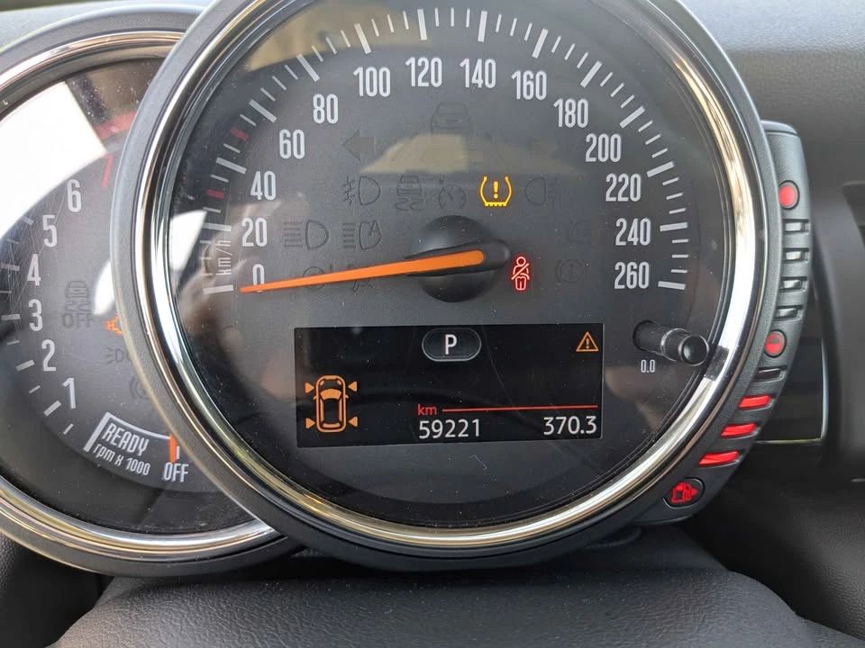2015 Mini Mini Cooper S 3rd Gen - Image 5 of 10