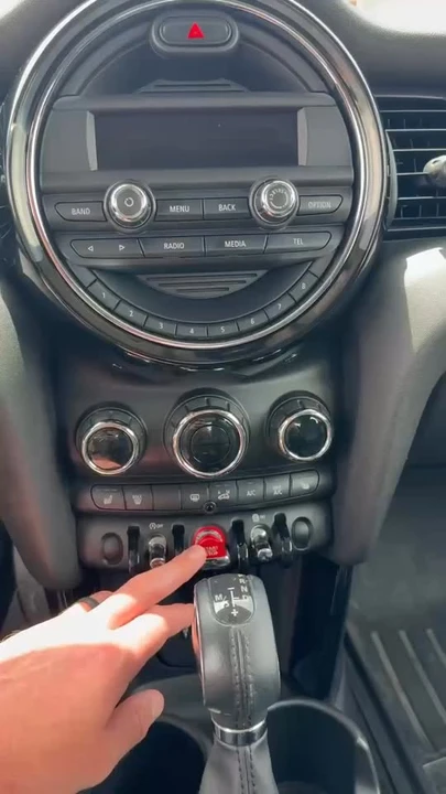 2015 Mini Mini Cooper S 3rd Gen - Image 8 of 8