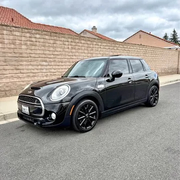 2015 MINI Cooper S Hatchback 4D