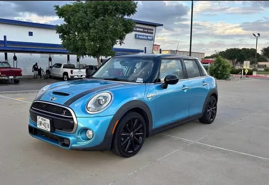 2015 MINI Cooper S Hatchback 4D