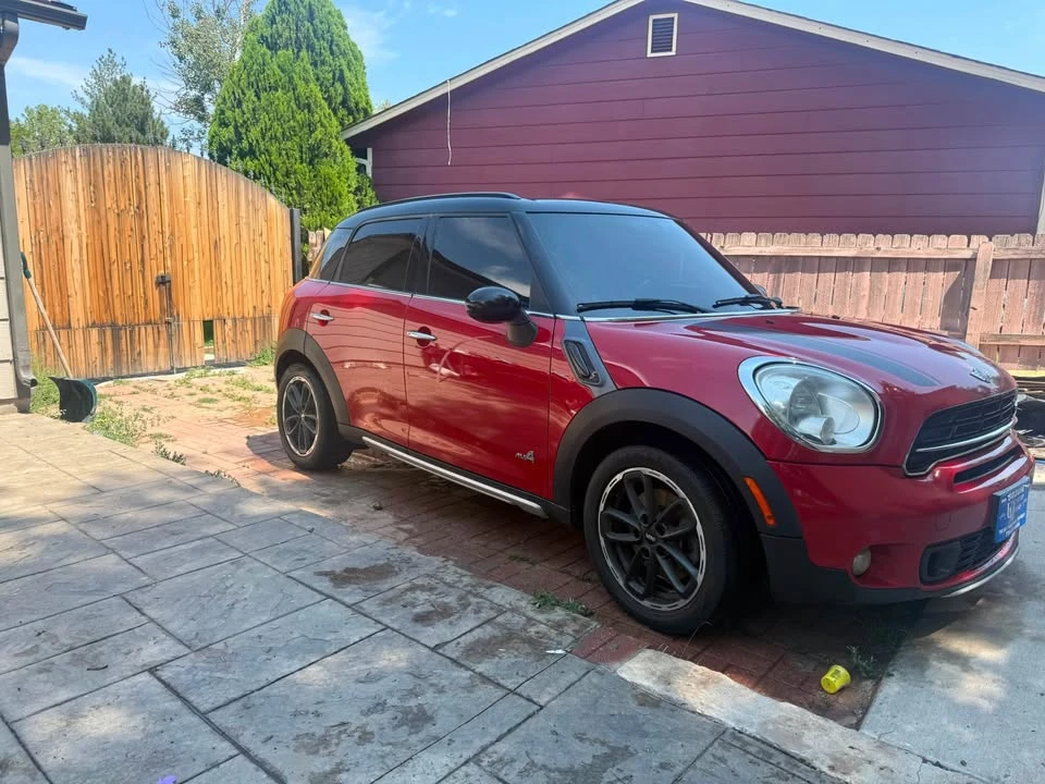 2015 Mini Mini 3rd Gen - Image 2 of 2