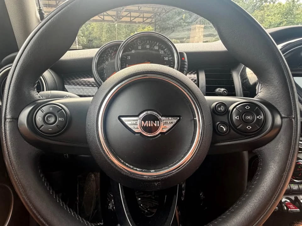 2015 Mini Mini 3rd Gen - Image 16 of 20