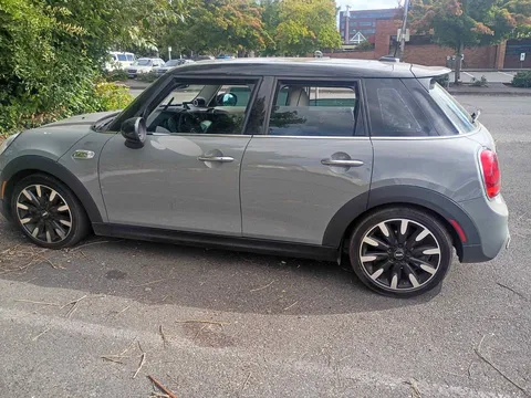 2015 MINI Cooper S Hatchback 4D