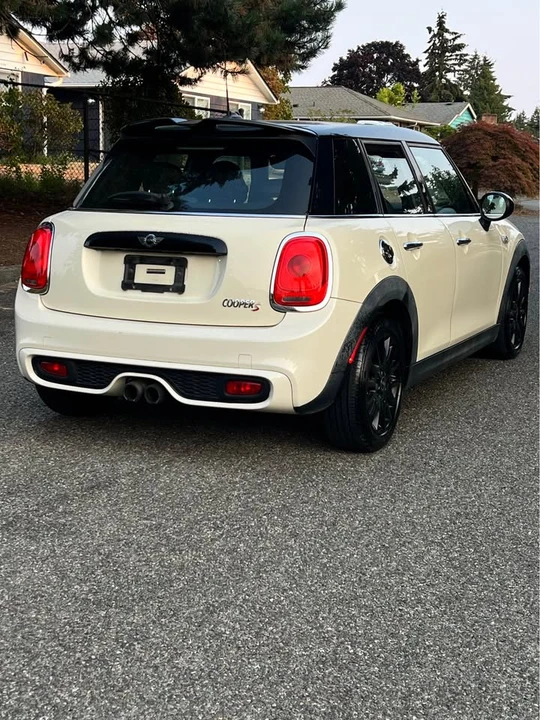 2015 Mini Mini 3rd Gen - Image 3 of 12