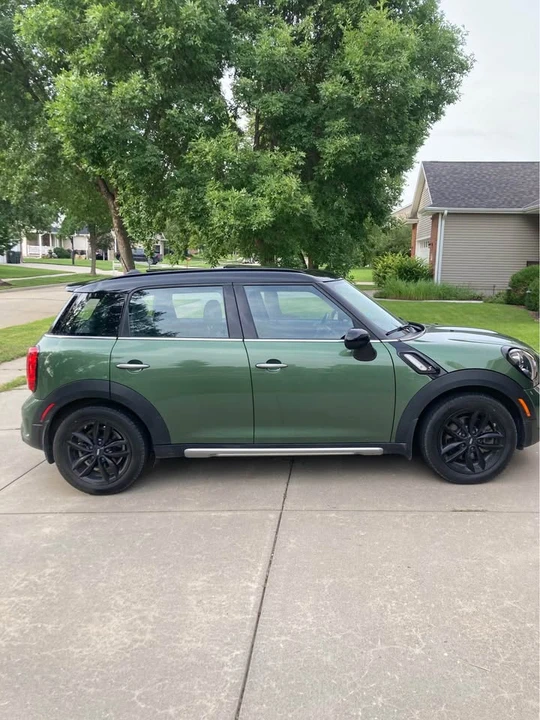 2015 Mini Mini 3rd Gen - Image 2 of 20