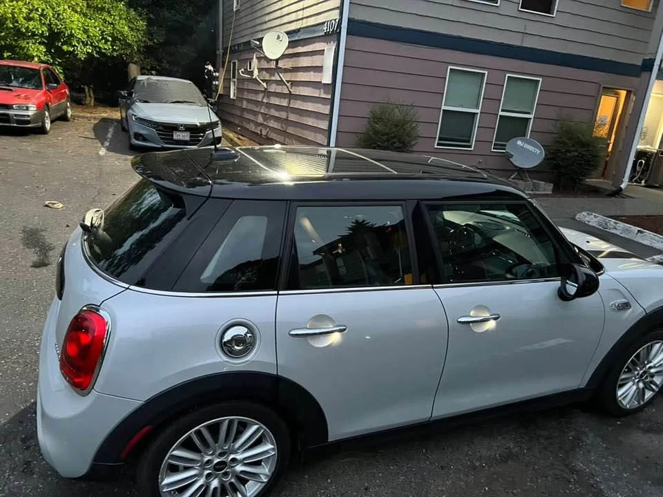 2015 Mini Mini 3rd Gen - Image 2 of 12