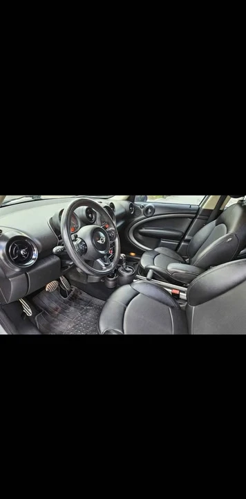 2015 Mini Mini 3rd Gen - Image 3 of 8