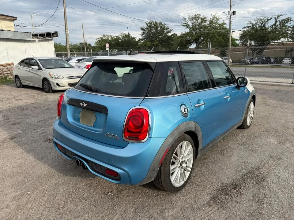 2015 Mini Mini 3rd Gen - Image 7 of 10