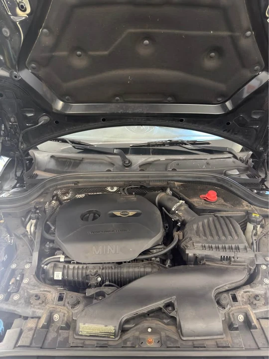 2015 Mini Mini 3rd Gen - Image 2 of 12