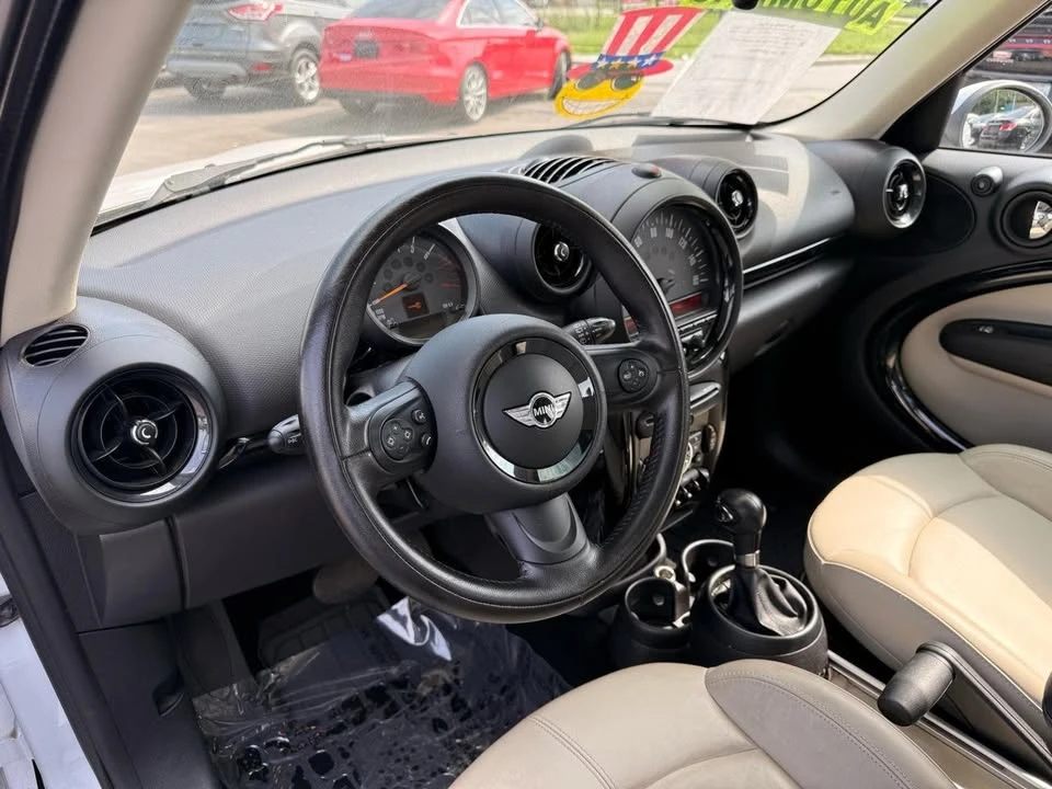 2015 Mini Countryman 1st Gen - Image 9 of 15