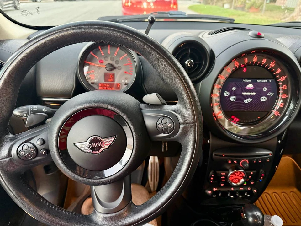 2015 Mini Countryman 1st Gen - Image 9 of 9