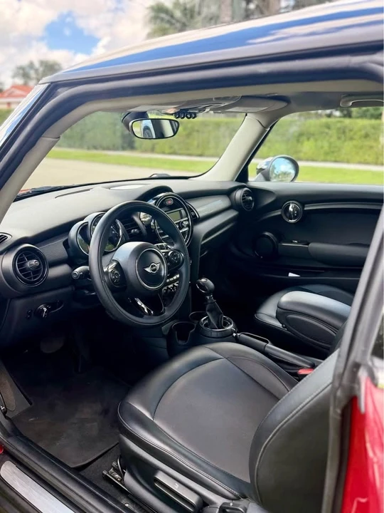 2015 Mini Mini 3rd Gen - Image 8 of 9