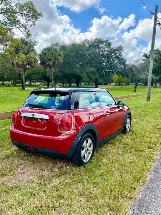 2015 Mini Mini 3rd Gen - Image 4 of 9