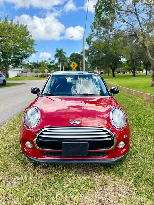 2015 Mini Mini 3rd Gen - Image 3 of 9
