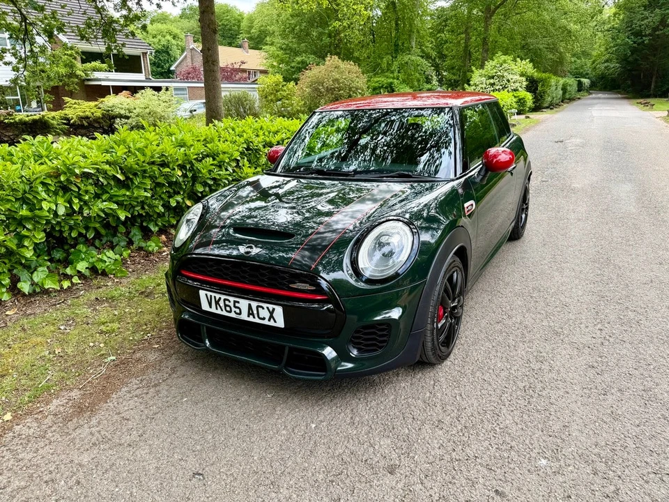 2015 Mini Mini John Cooper Works 3rd Gen - Image 28 of 30