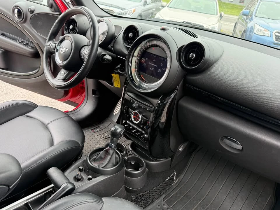2015 Mini Modern Mini - Image 11 of 18