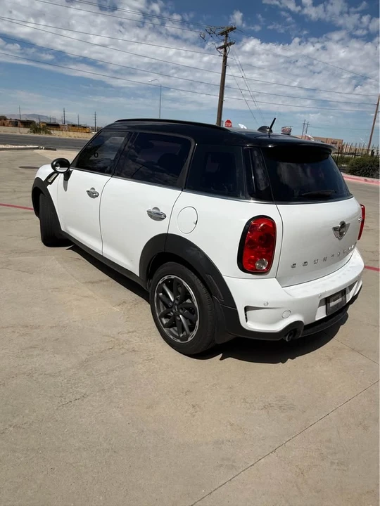 2015 Mini Countryman 1st Gen - Image 3 of 11