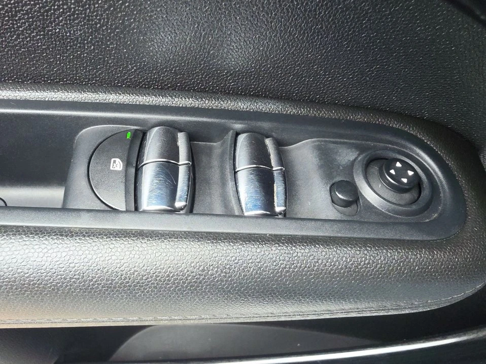2015 Mini Countryman 1st Gen - Image 18 of 20