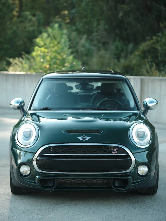 2015 Mini Mini 3rd Gen - Image 2 of 24