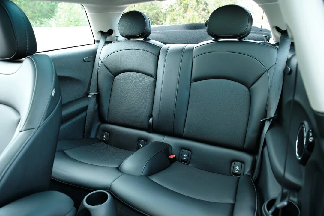2015 Mini Mini 3rd Gen - Image 16 of 24