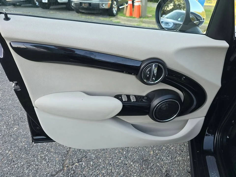 2015 Mini Mini 3rd Gen - Image 9 of 20