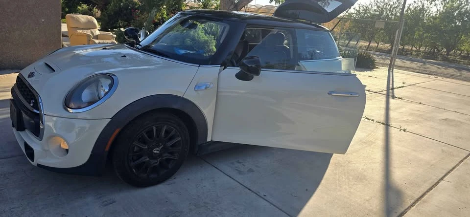 2015 Mini Mini Cooper S 3rd Gen - Image 4 of 19