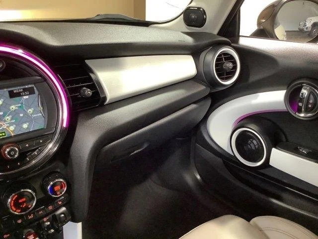 2015 Mini Mini 3rd Gen - Image 9 of 17