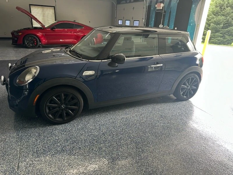 2015 Mini Mini 3rd Gen - Image 2 of 9