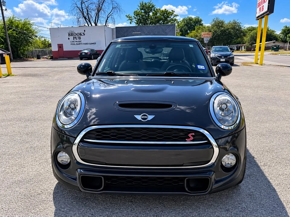 2015 Mini Mini 3rd Gen - Image 2 of 12