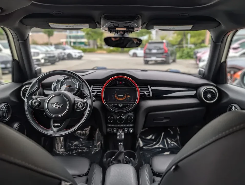 2015 Mini Mini 3rd Gen - Image 8 of 15