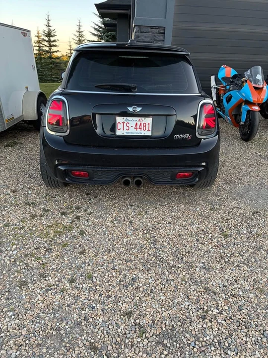 2015 Mini Mini 3rd Gen - Image 5 of 10