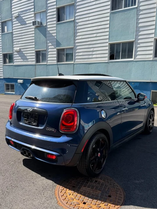 2015 Mini Mini 3rd Gen - Image 4 of 8