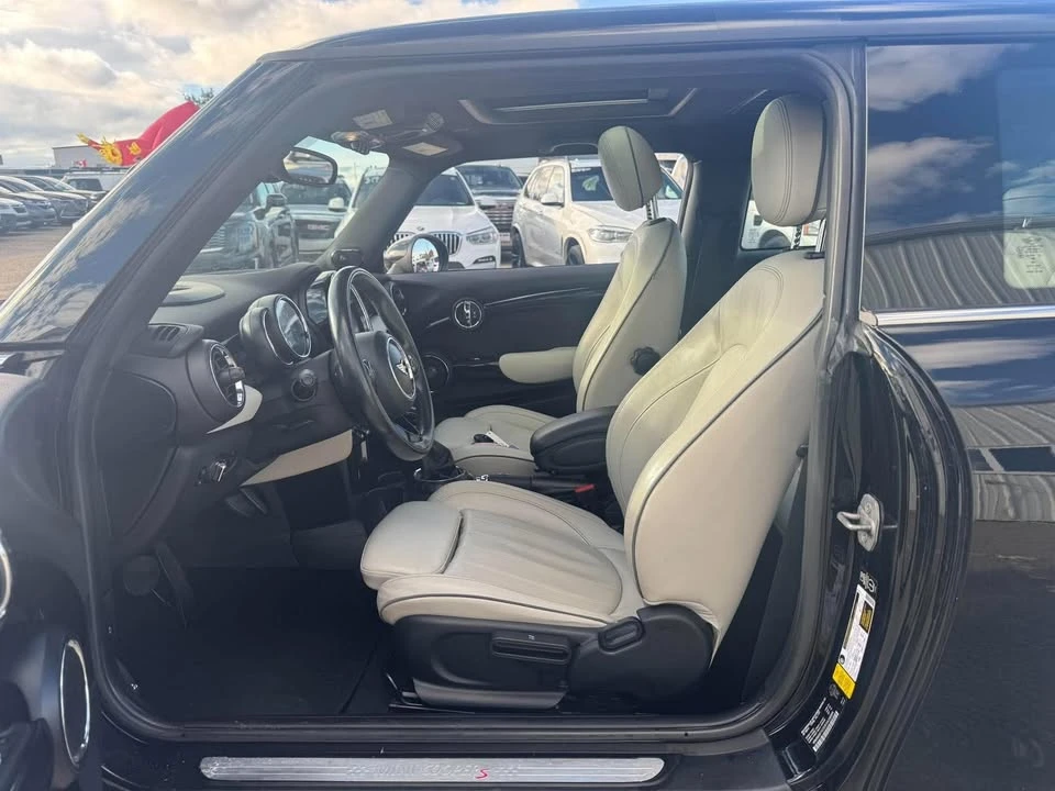2015 Mini Mini 3rd Gen - Image 9 of 18