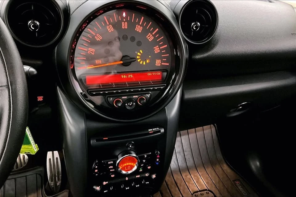 2015 Mini Paceman - Image 14 of 20