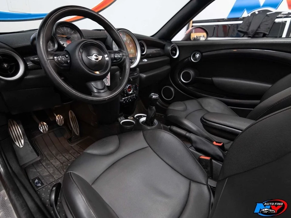 2015 Mini Coupe & Roadster - Image 16 of 21