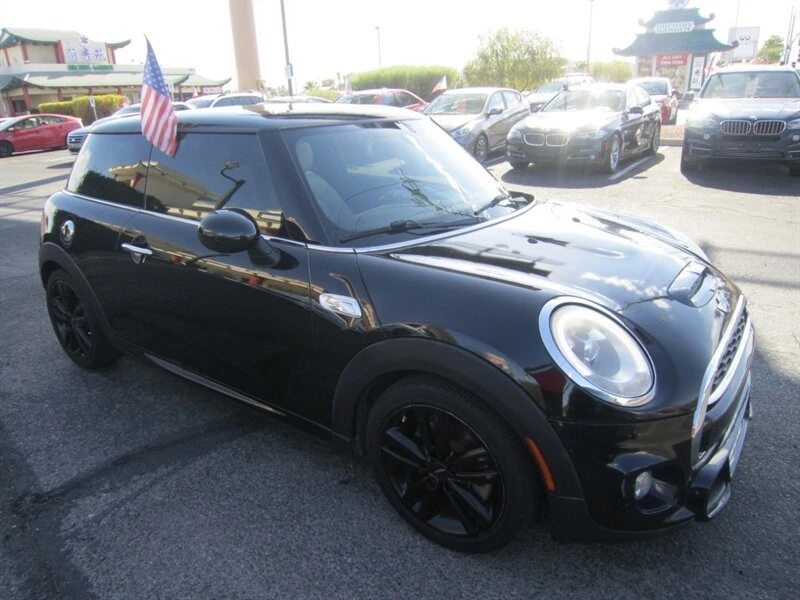 2015 Mini Mini 3rd Gen - Image 2 of 20