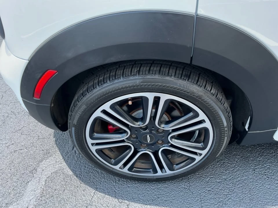 2015 Mini Countryman 1st Gen - Image 15 of 16