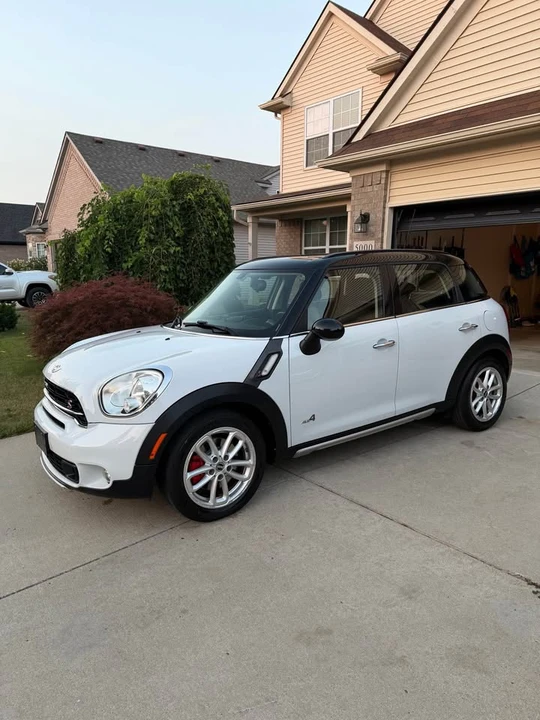 2015 Mini Countryman 1st Gen - Image 2 of 11