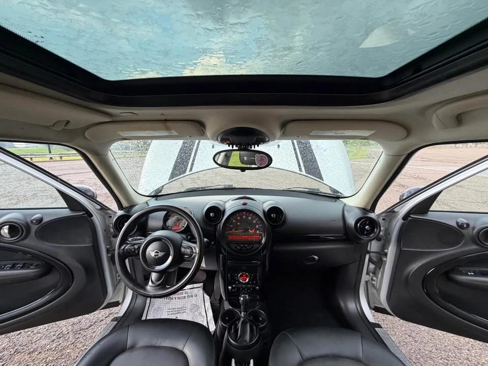 2015 Mini Countryman 1st Gen - Image 13 of 17
