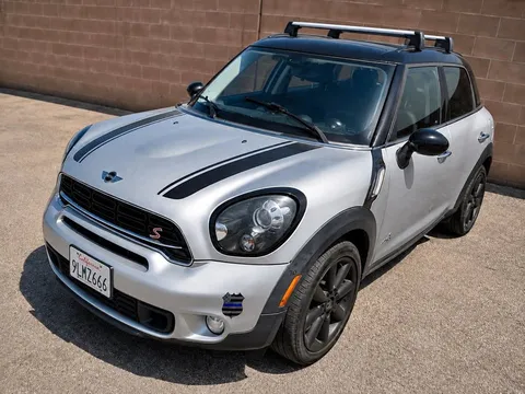 2015 MINI Countryman Classic Cooper S Hatchback 4D