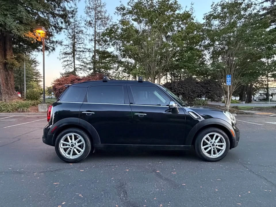2015 Mini Countryman 1st Gen - Image 2 of 3